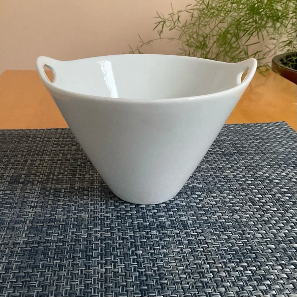 Crate & Barrel Kai White Porcelain Serving Bowl Modern Minimalist Handles